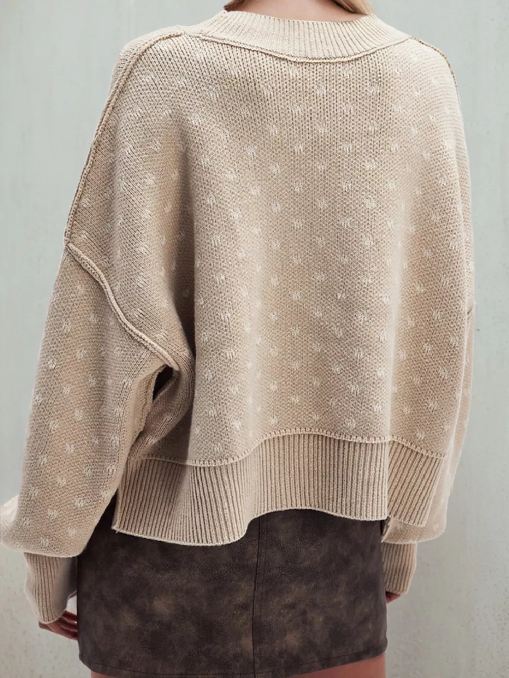 Heart-Patterned Round Neck Sweater, image 3