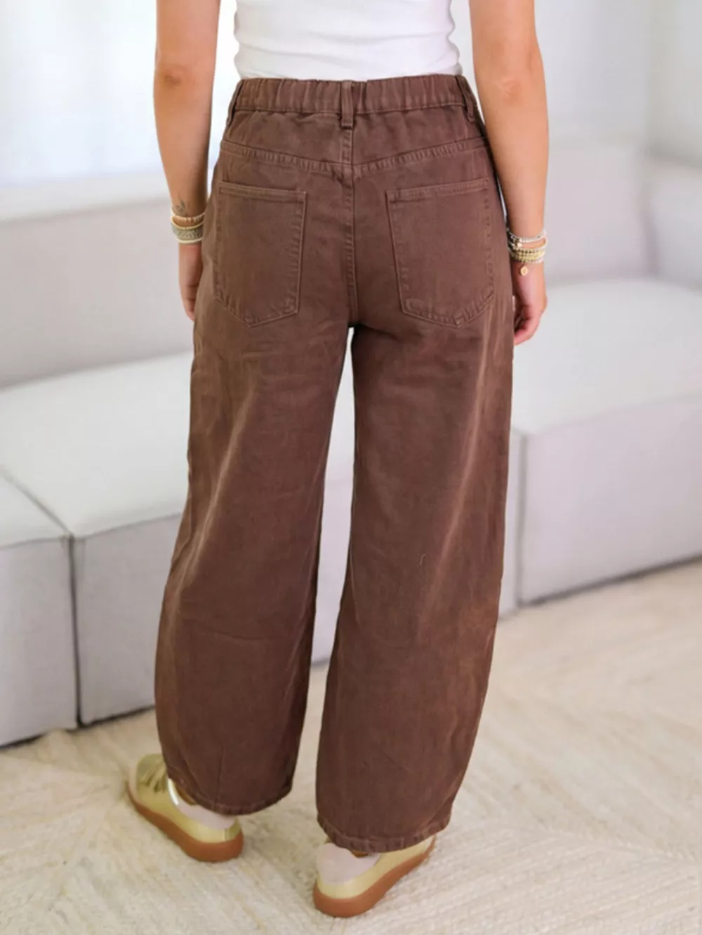 Wide-Leg Jeans with Front Patch Pockets, image 4