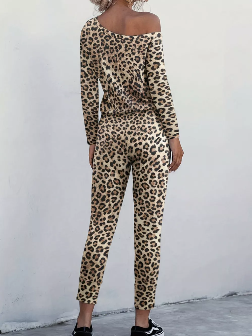 Leopard Print One-Shoulder Top and Pants Set, image 2