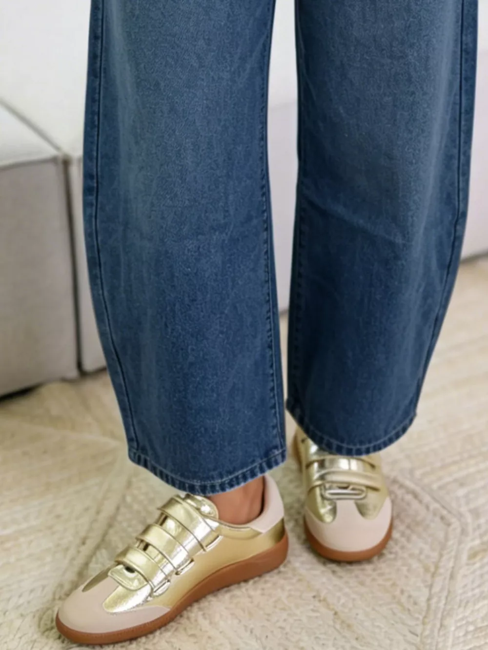 Wide-Leg Jeans with Front Patch Pockets, image 7