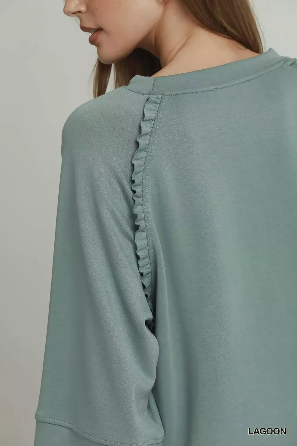 Ruffle Trim 3/4 Raglan Sleeve Top, image 4