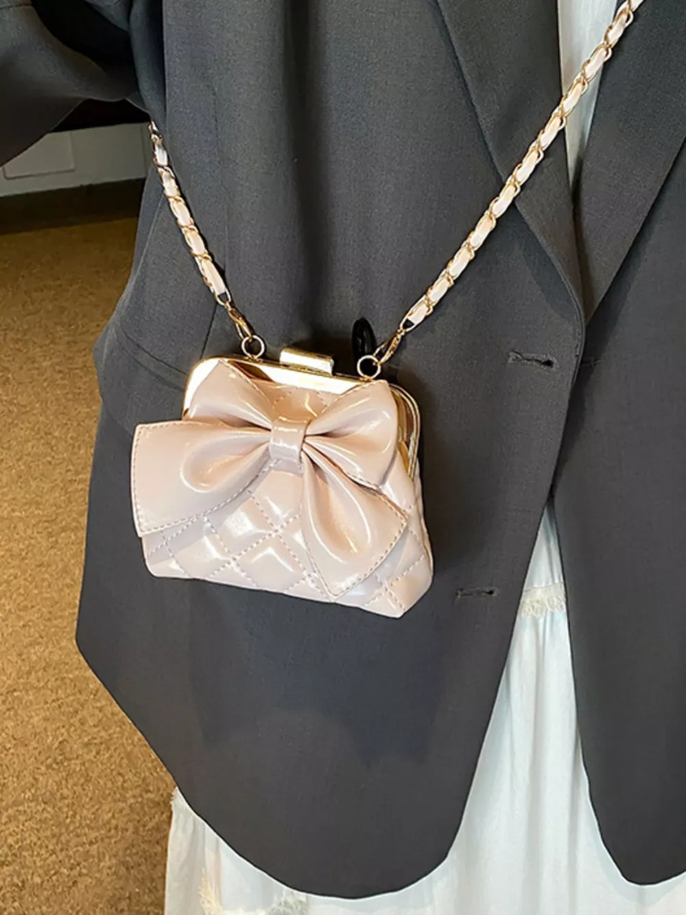 Bow Decor Quilted Crossbody Bag, image 5