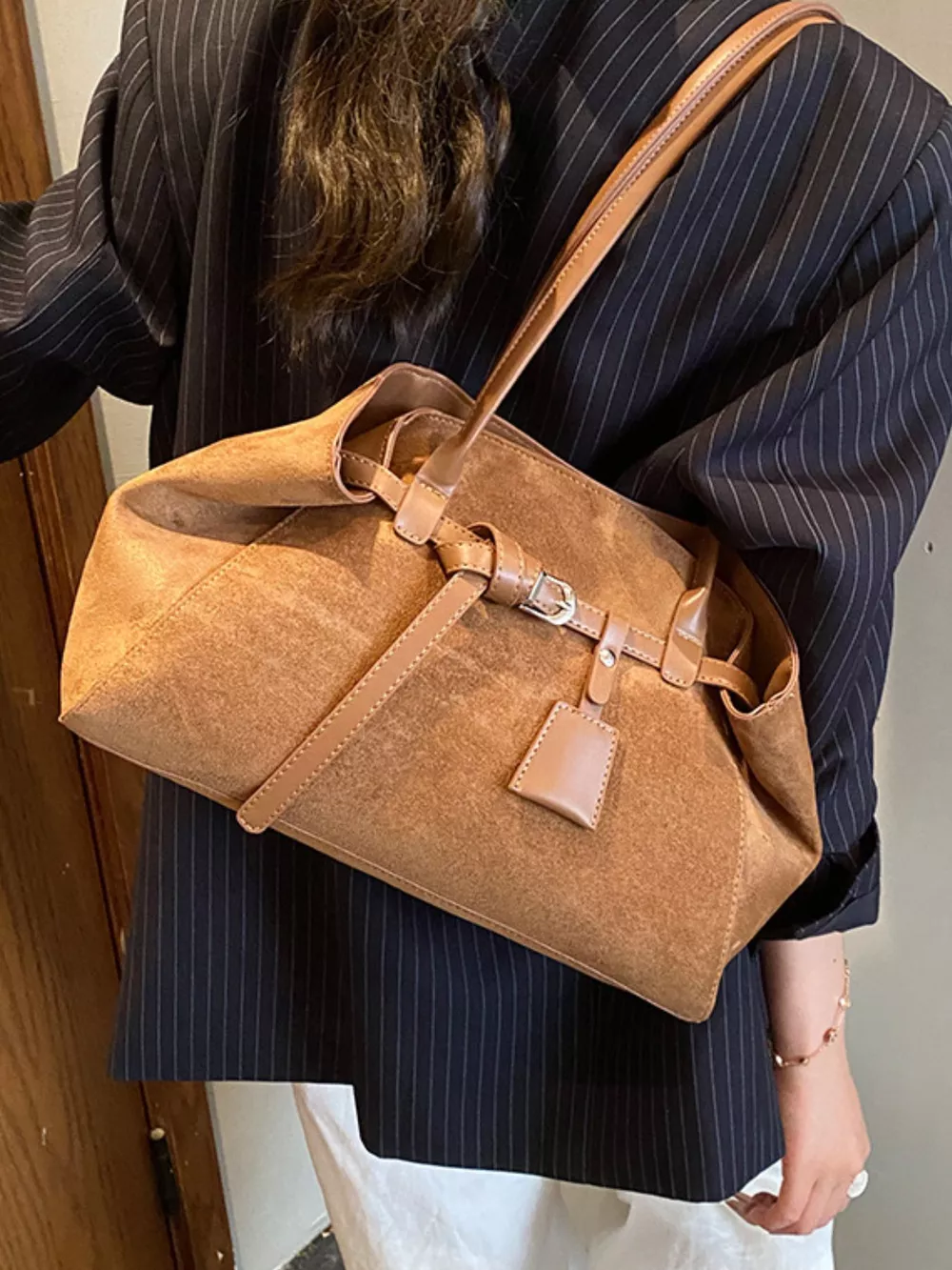 Buckle Detail Shoulder Bag, image 5