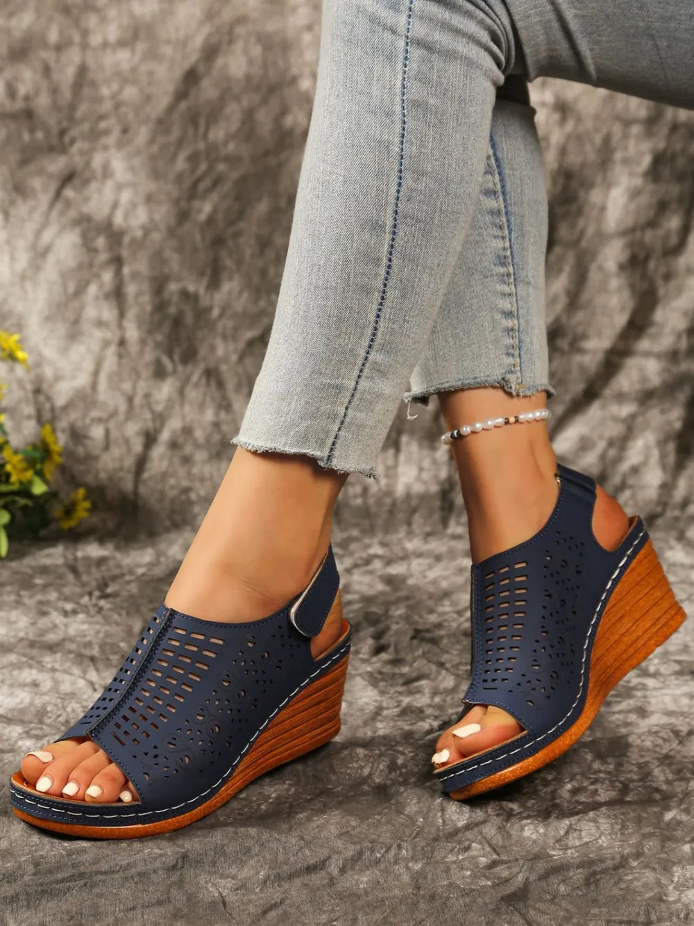 Open Toe Wedge Sandals, image 2