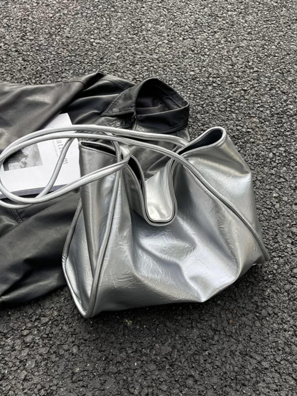 Large Capacity Shoulder Bag