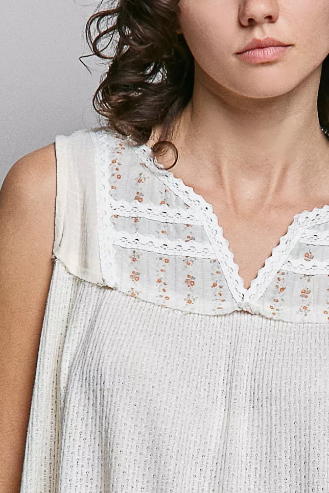 Lace Detail Floral Double Gauze Patch Sleeveless Top, image 5