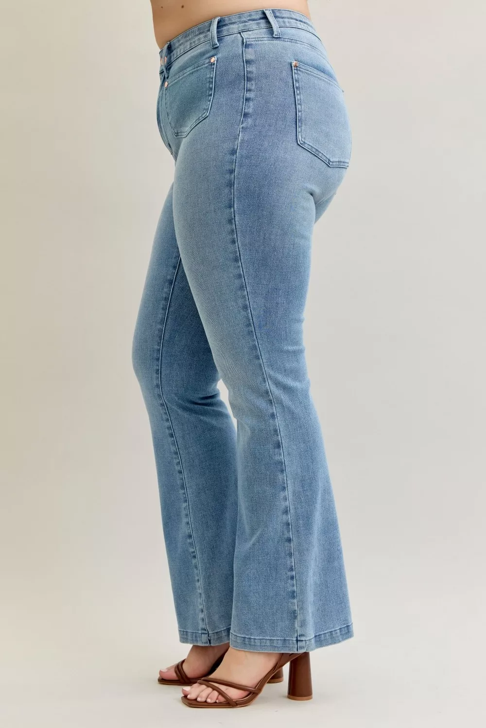 Full Size Mid Rise Bootcut Jeans with Contrast Wash & Front Patch Pockets Plus Size, image 2