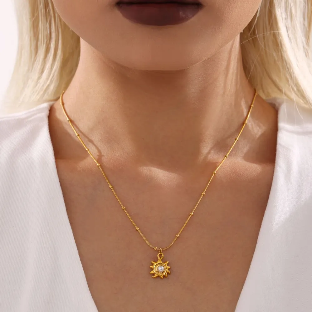 18K Gold-Plated Shell Pearl Necklace