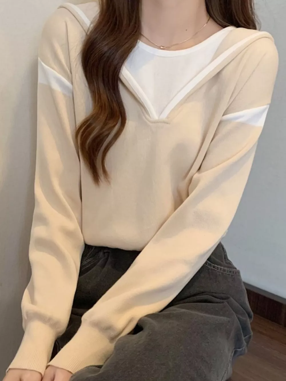 Contrast Trim Hooded Sweater, image 2