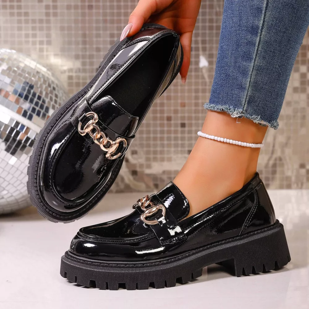 Chain Decor Round Toe Loafers, image 3
