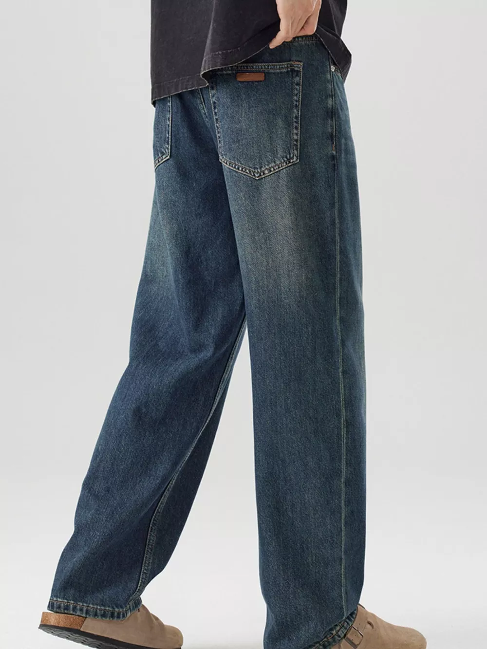 Men's Vintage Wash Wide Leg Jeans, image 2