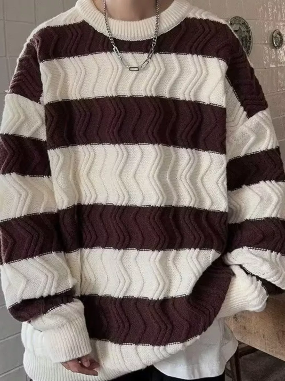 Men's Oversized Striped Textured Knit Sweater, image 4