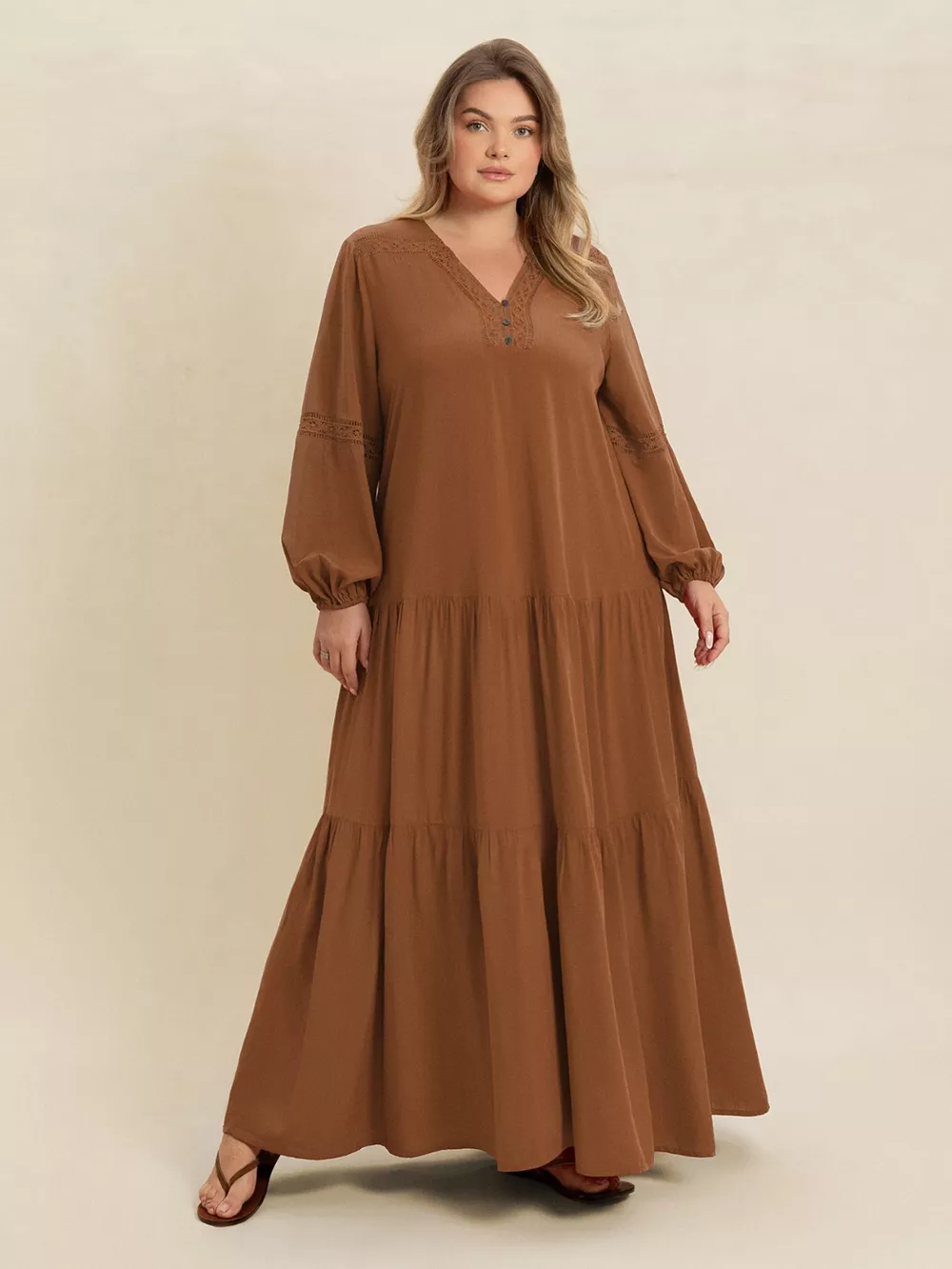Plus Size Bohemian Tiered Maxi Dress with Balloon Sleeves, image 3