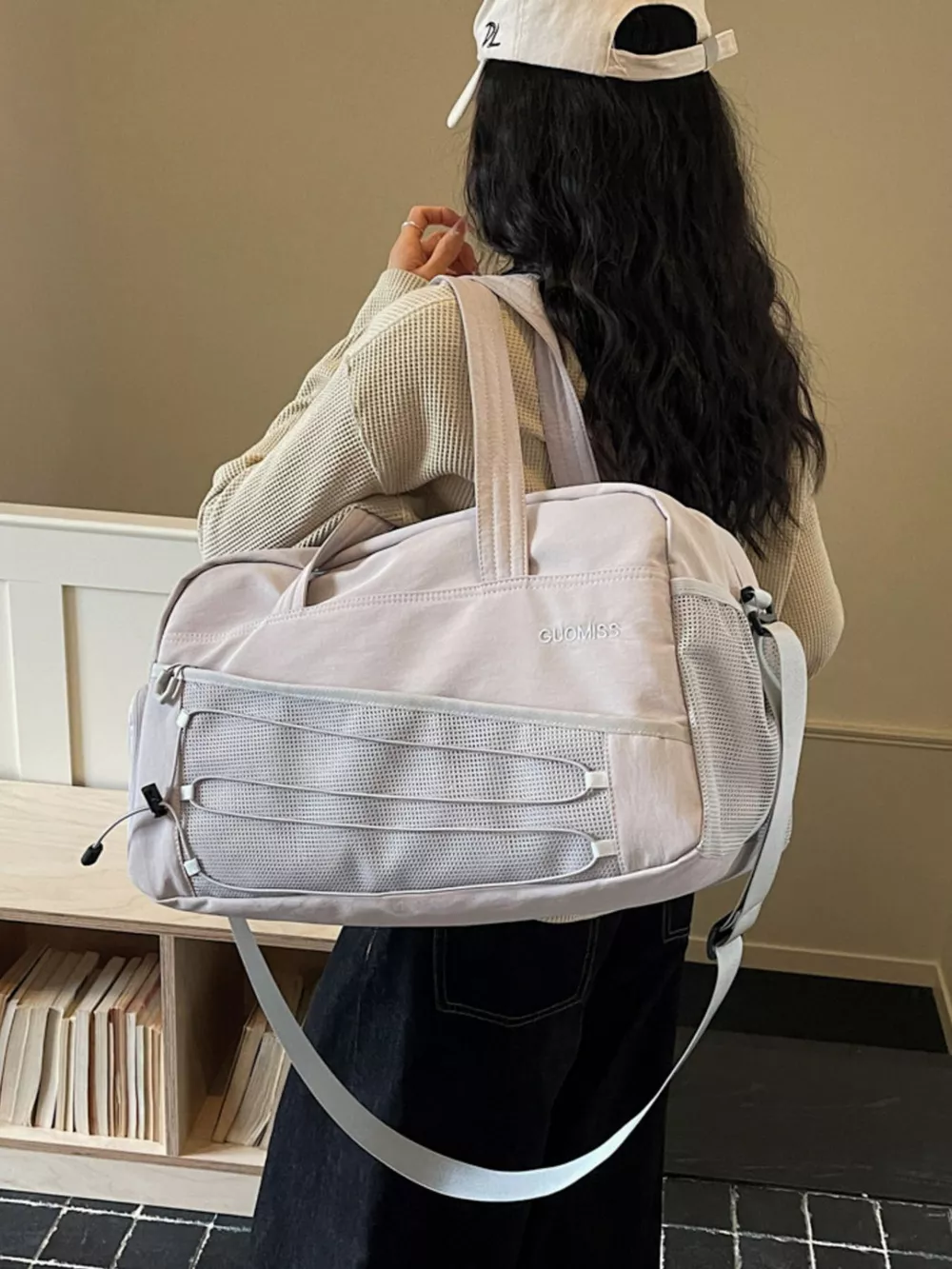 Lightweight Nylon Travel Bag
