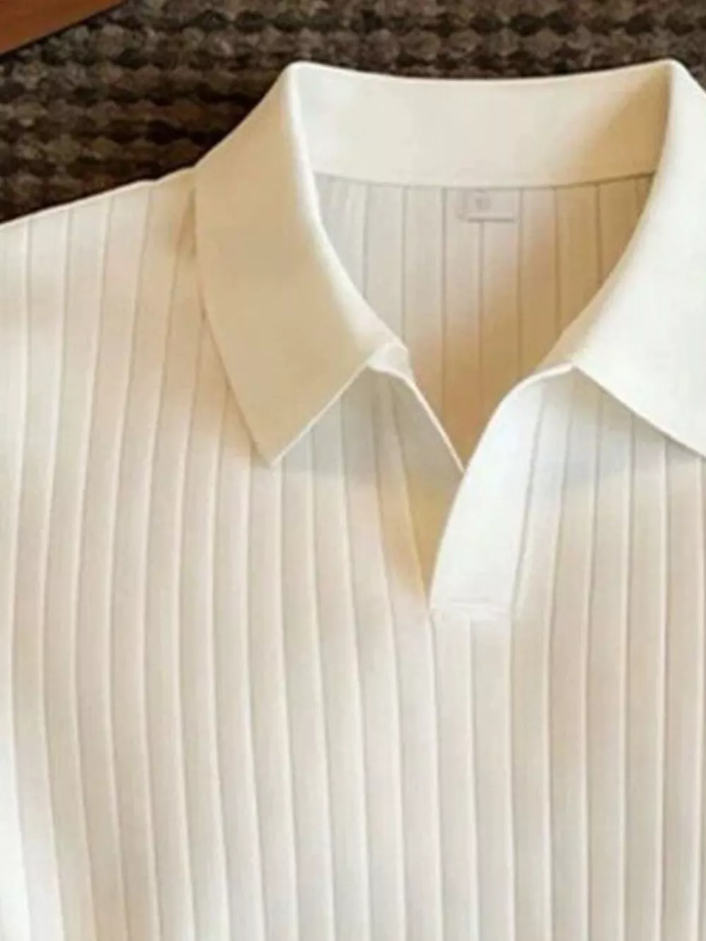 Men's Ribbed Knit Polo Shirt with Classic Collar, image 2