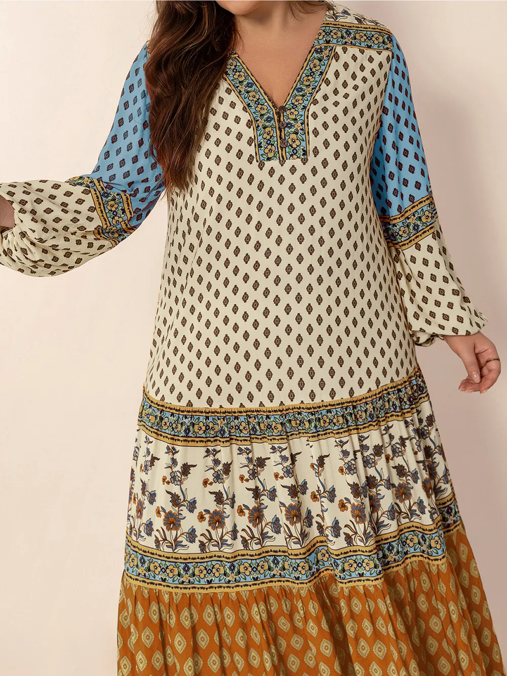 Plus Size Printed V-Neck Balloon Sleeve Maxi Dress, image 2