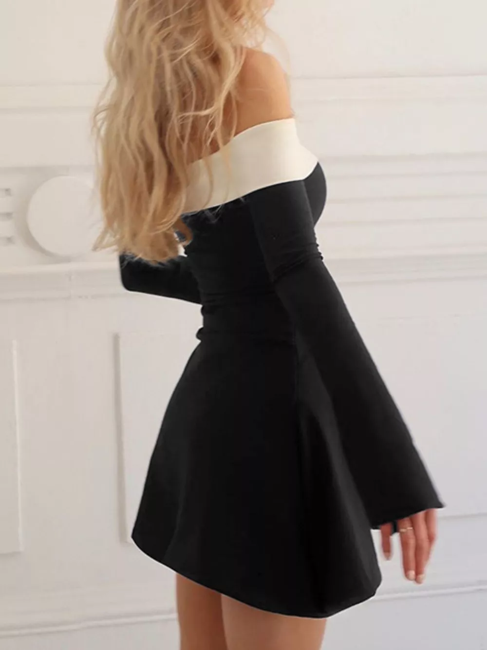 Off-Shoulder Bell Sleeve Mini Dress, image 4