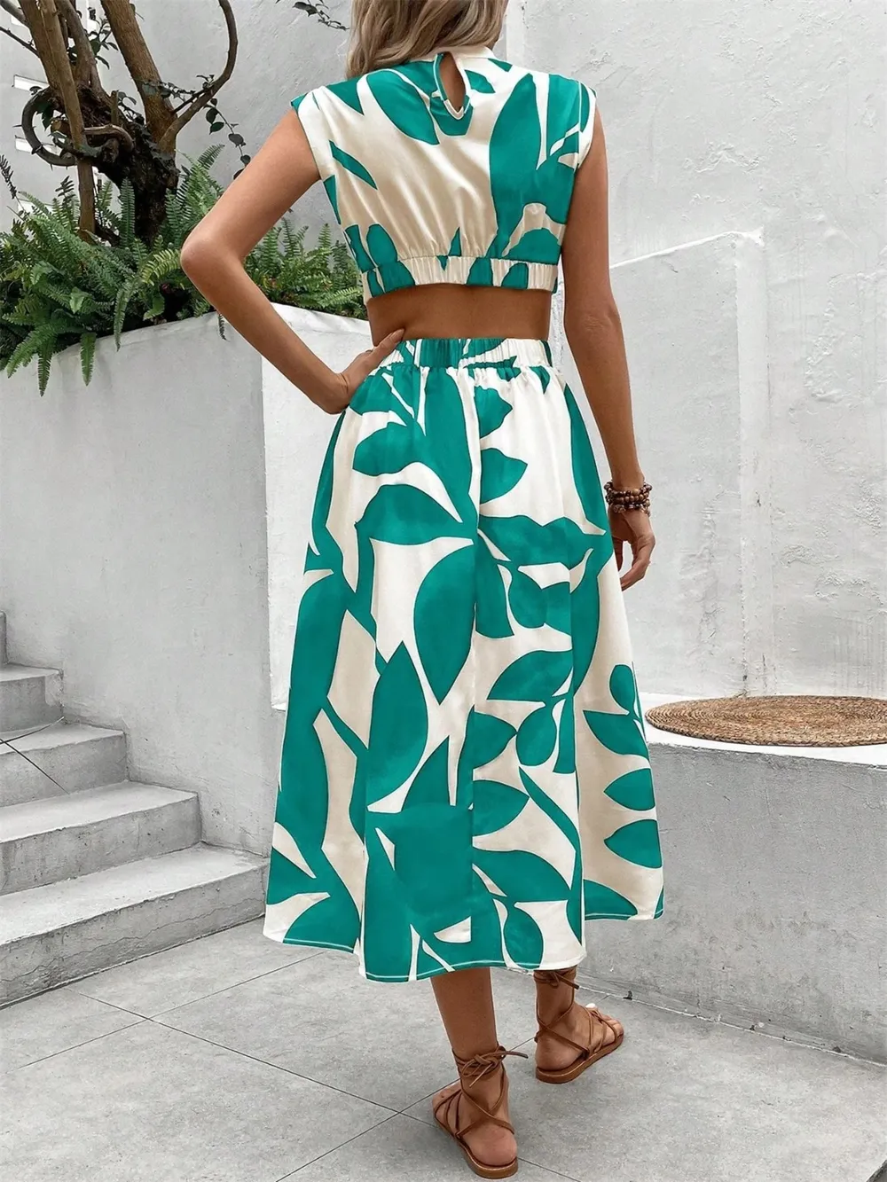 Cutout Printed Cap Sleeve Midi Dress, image 2