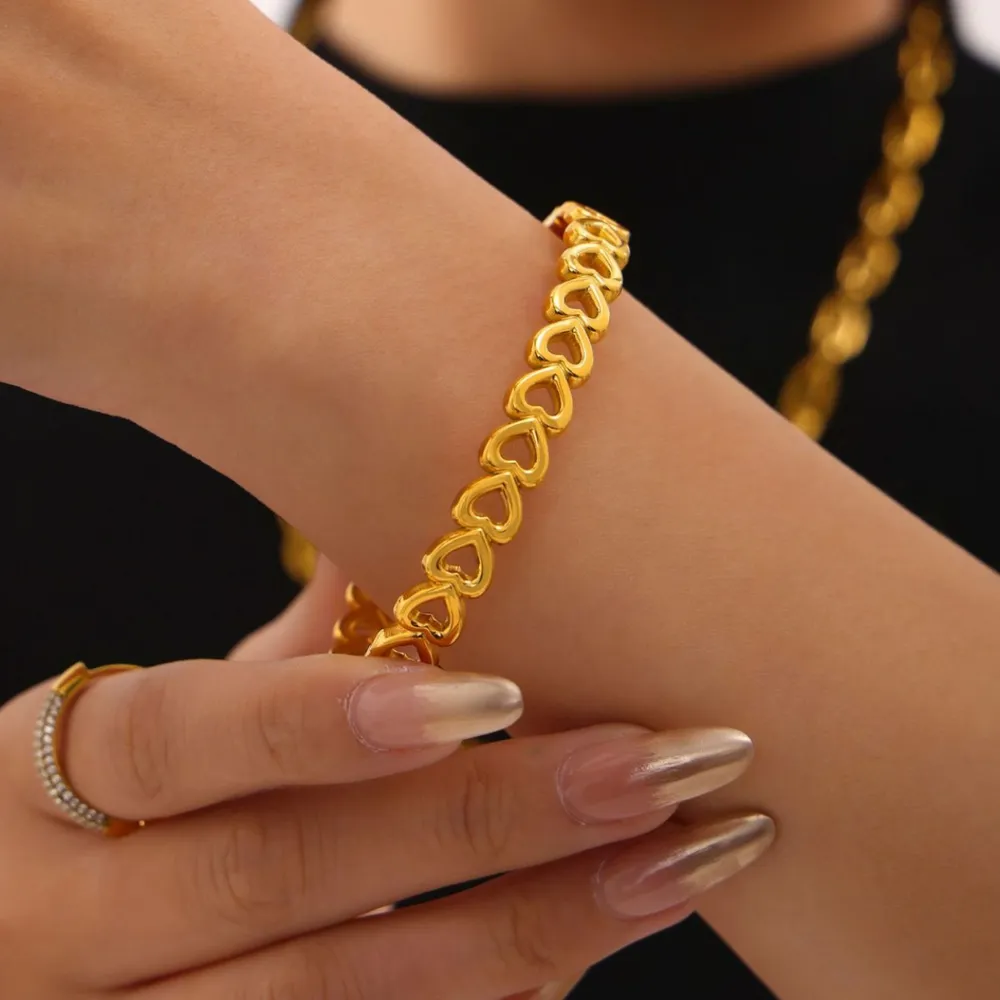 18K Gold-Plated Stainless Steel Heart Bracelet, image 2