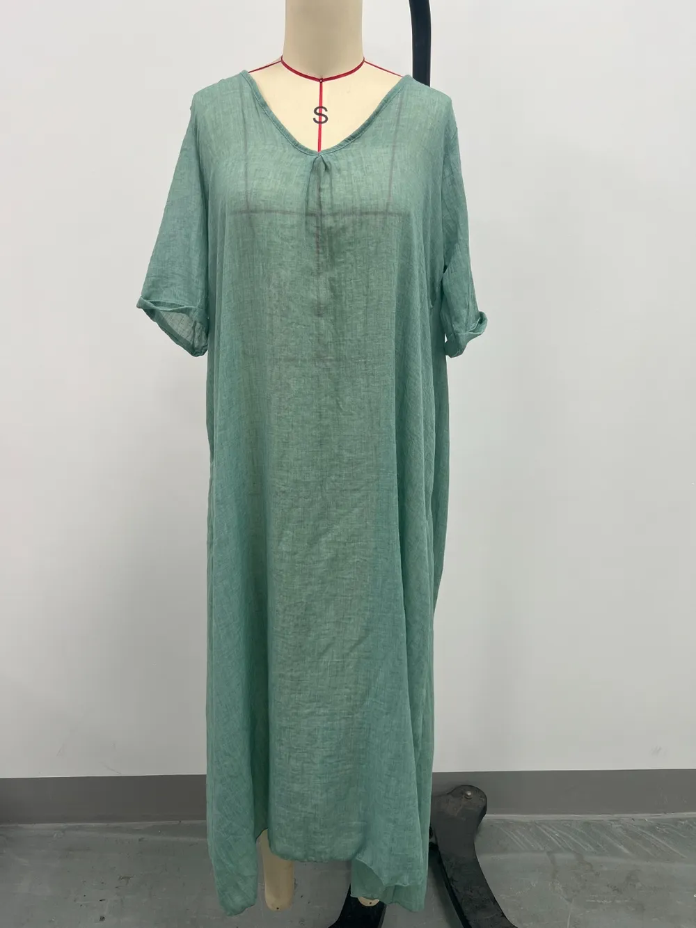 Full Size V-Neck Short Sleeve Midi Dress Plus Size, image 2