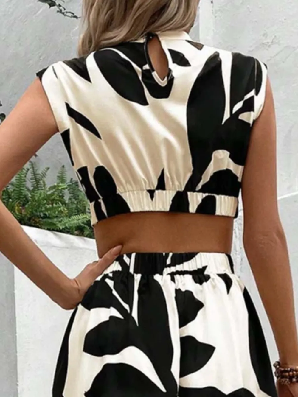Cutout Printed Cap Sleeve Midi Dress, image 3
