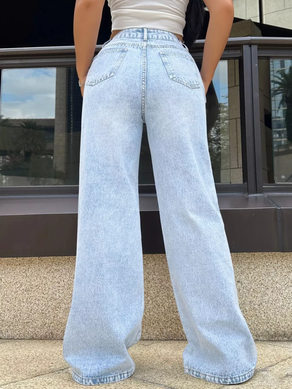 High-Waisted Wide Leg Jeans, image 2