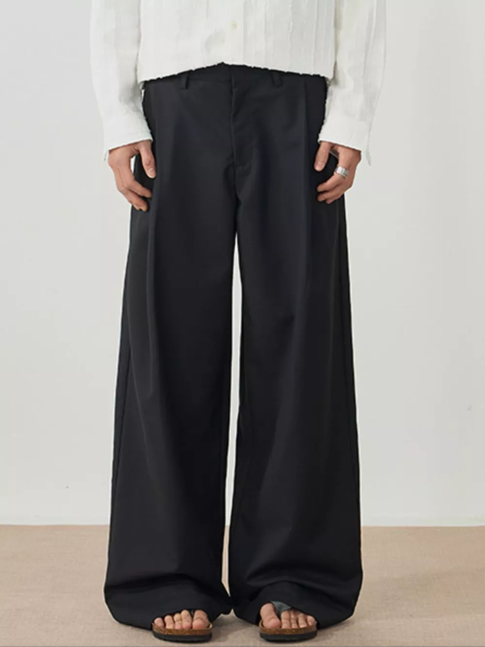Men's Wide Leg Pleated Pants