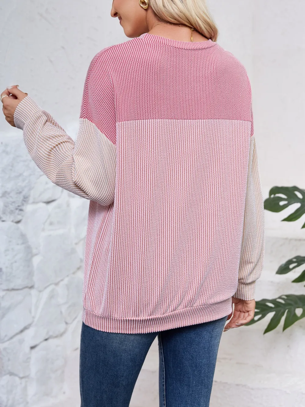 Color Block Round Neck Long Sleeve Sweatshirt, image 2
