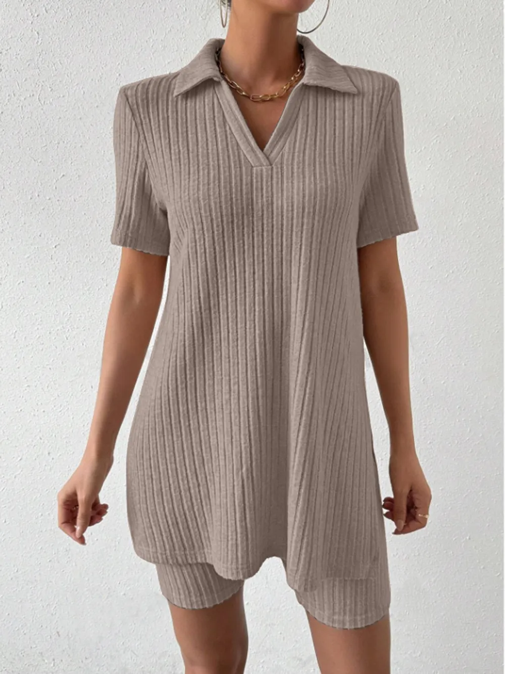 Johnny Collar Short Sleeve Top and Shorts Set, image 9