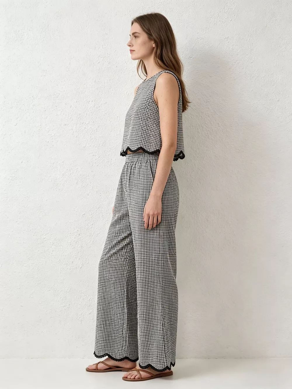 Plaid Scalloped Trim Tank and Pants Set, image 2