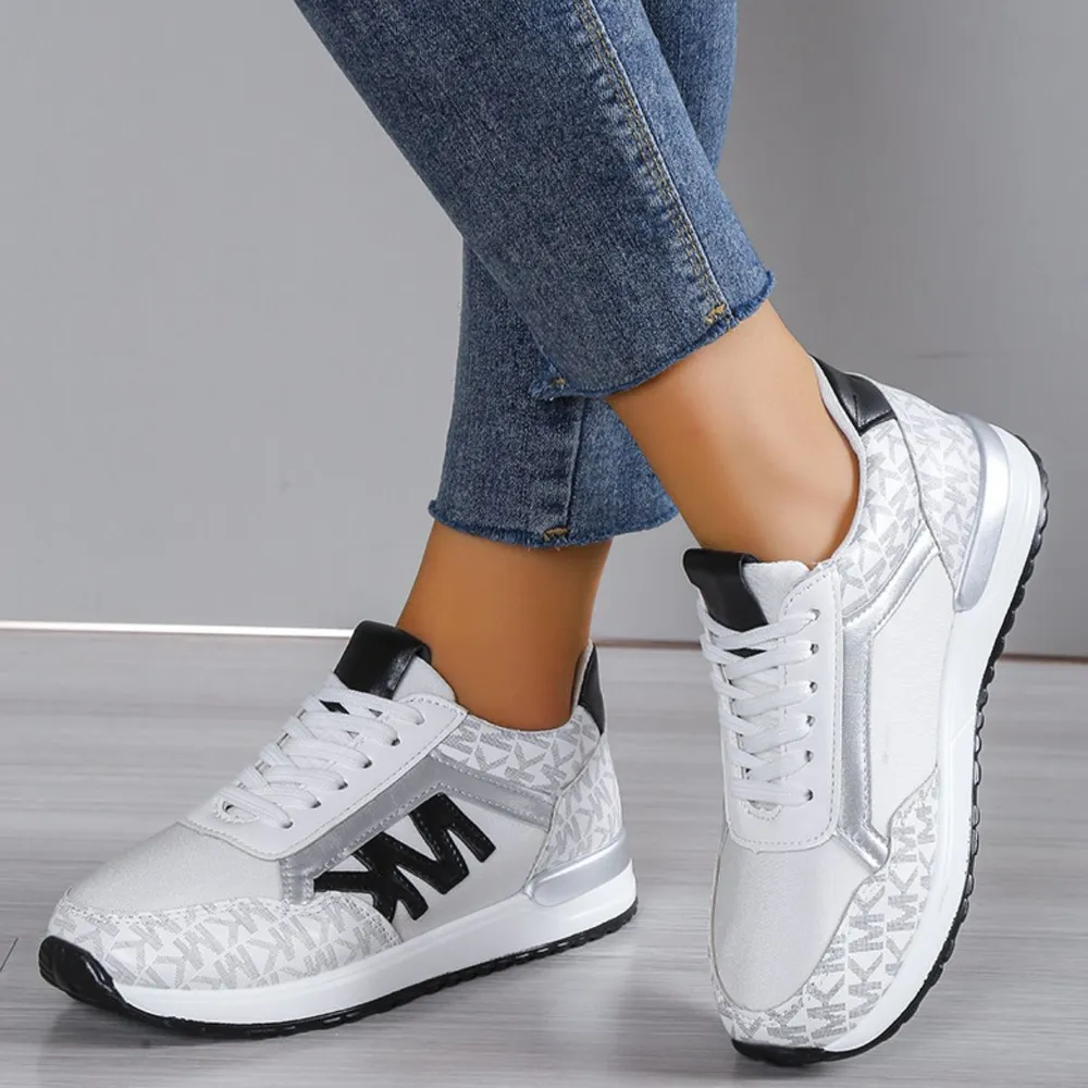 Contrast Lace Up Round Toe Sneakers, image 2