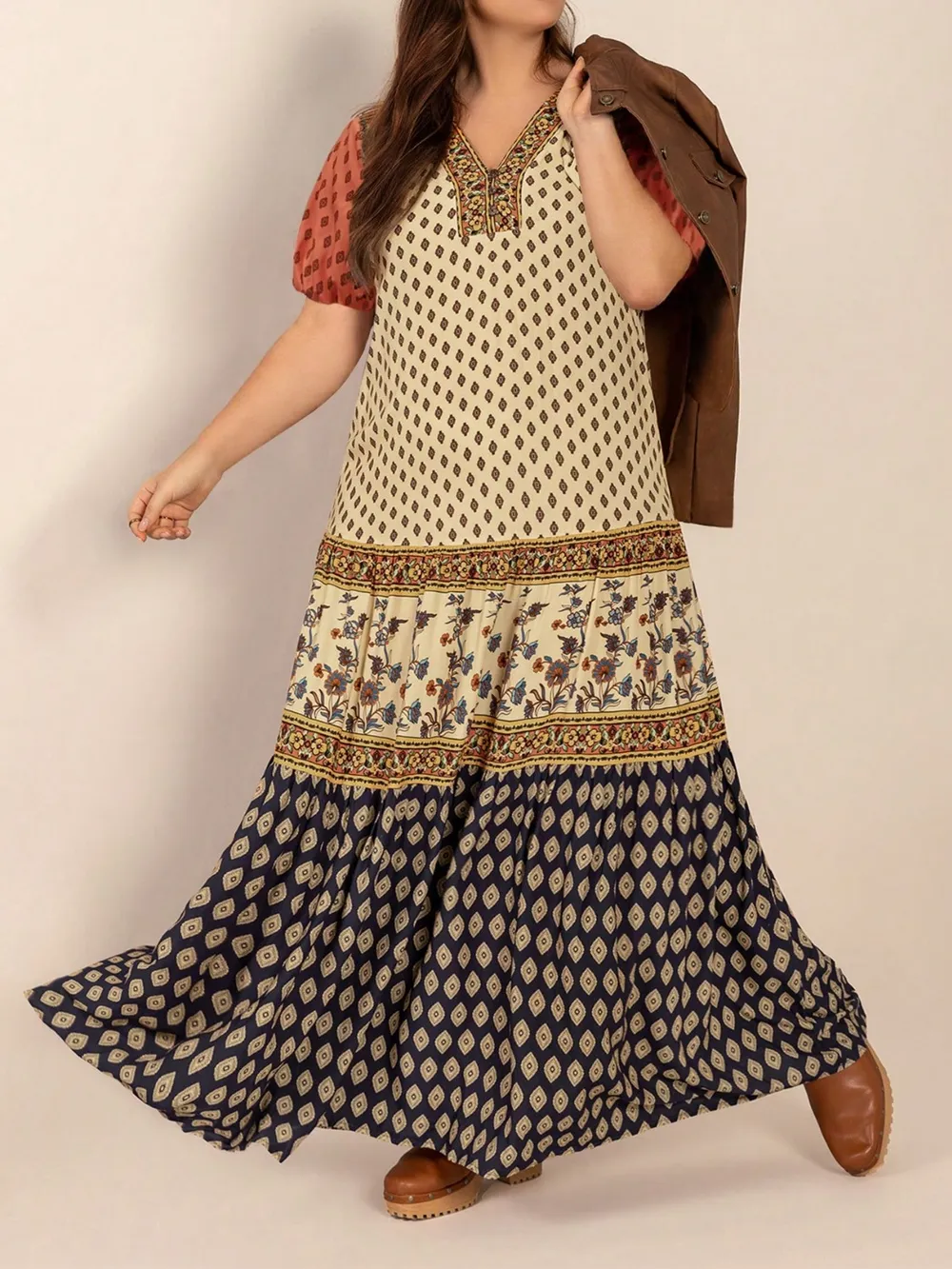 Plus Size Ruched Printed Short Sleeve Midi Dress