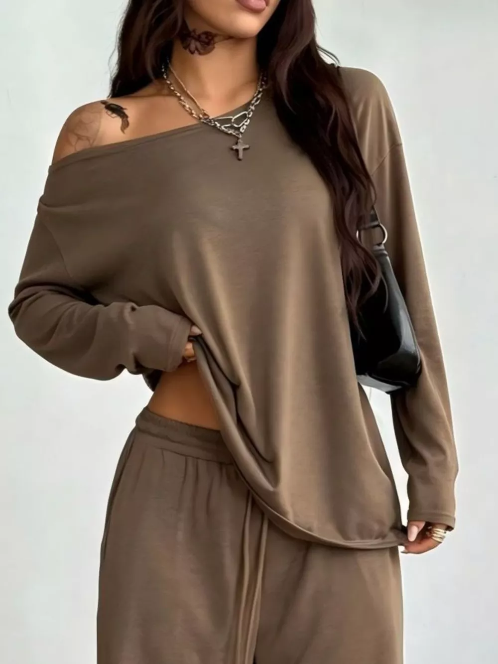 Full Size Comfortable Loose Fit One-Shoulder T-Shirt and Pants Set Plus Size, image 17