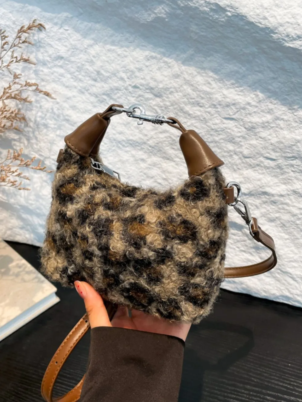 Fuzzy Polyester Mini Handbag with Zipper, image 11