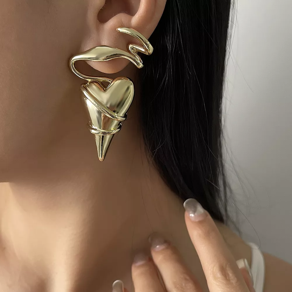 Heart-Shaped Twisted Wire Earrings