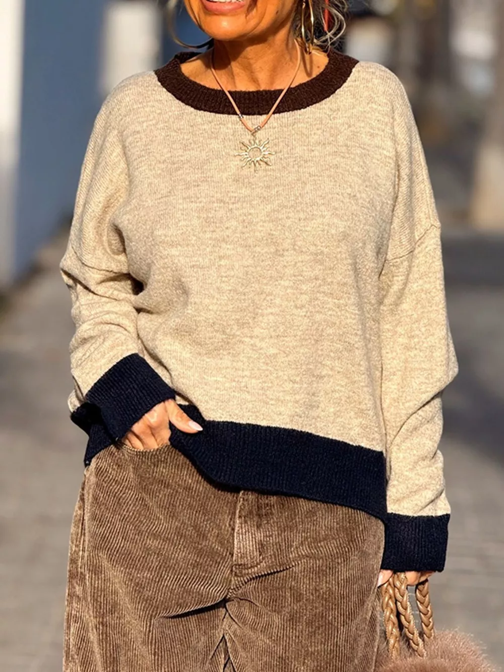 Contrast Trim Crew Neck Sweater