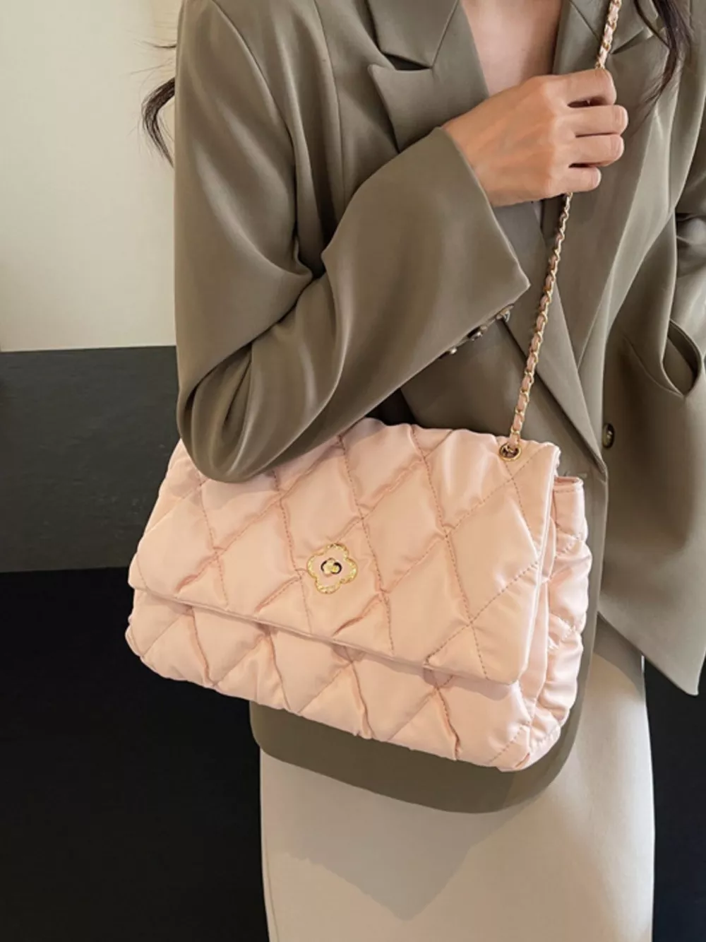 Quilted Chain Shoulder Bag, image 4