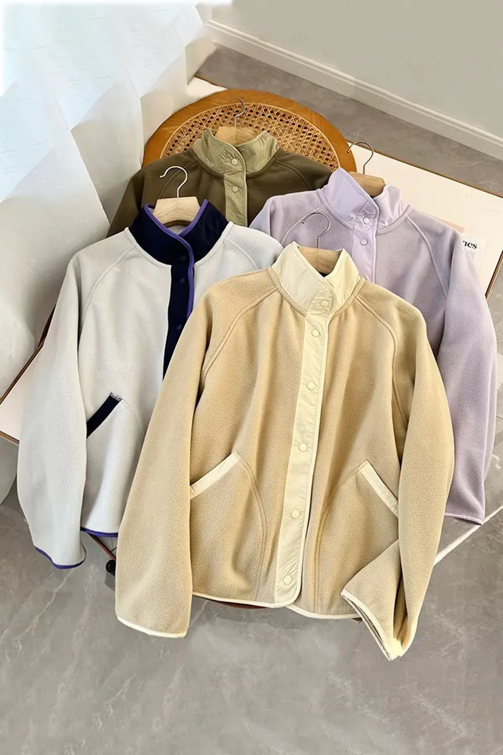 Snap Down Contrast Fleece Jacket with Pockets, image 2