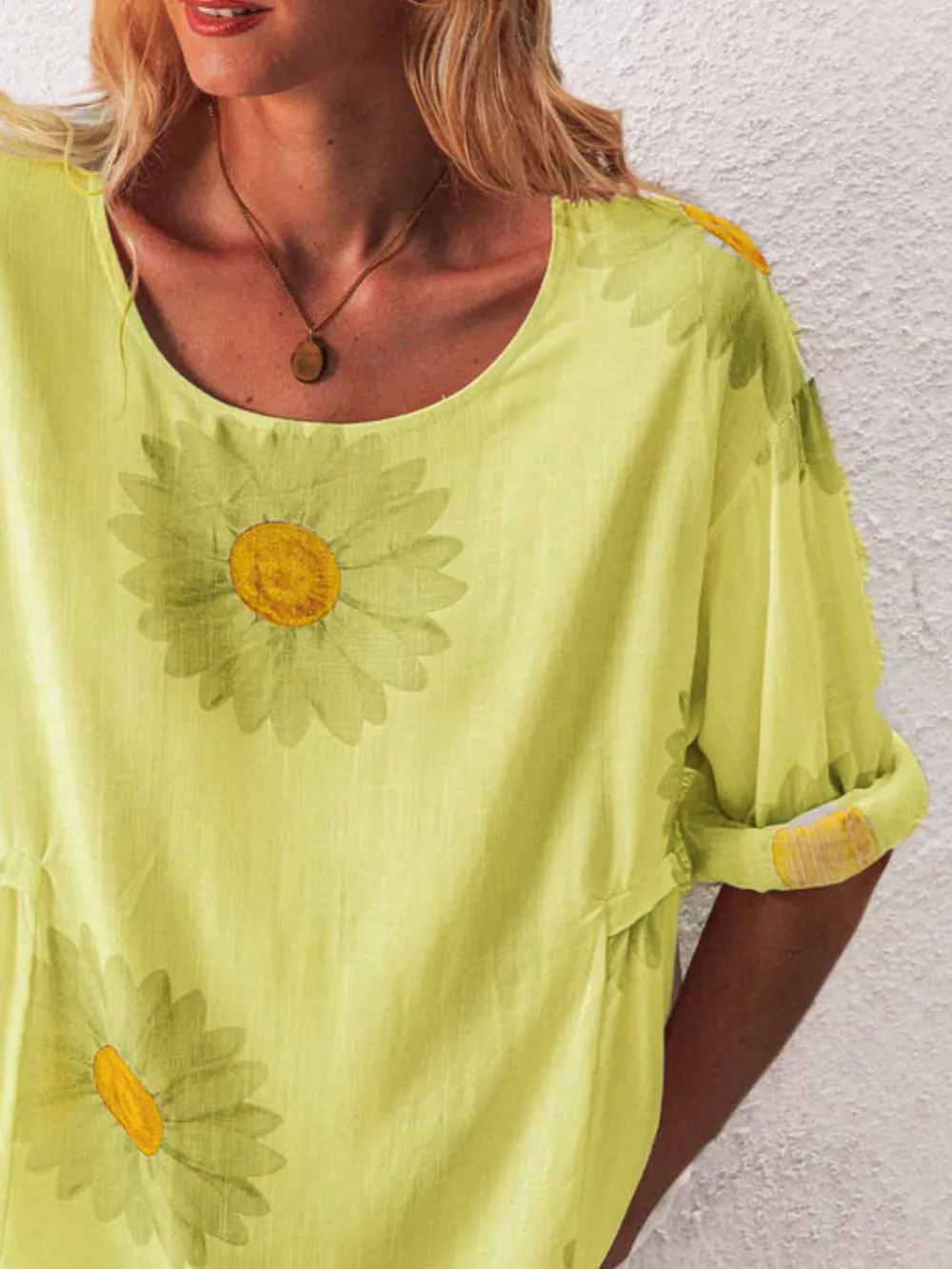 Full Size Flower Round Neck Half Sleeve T-Shirt Plus Size, image 10