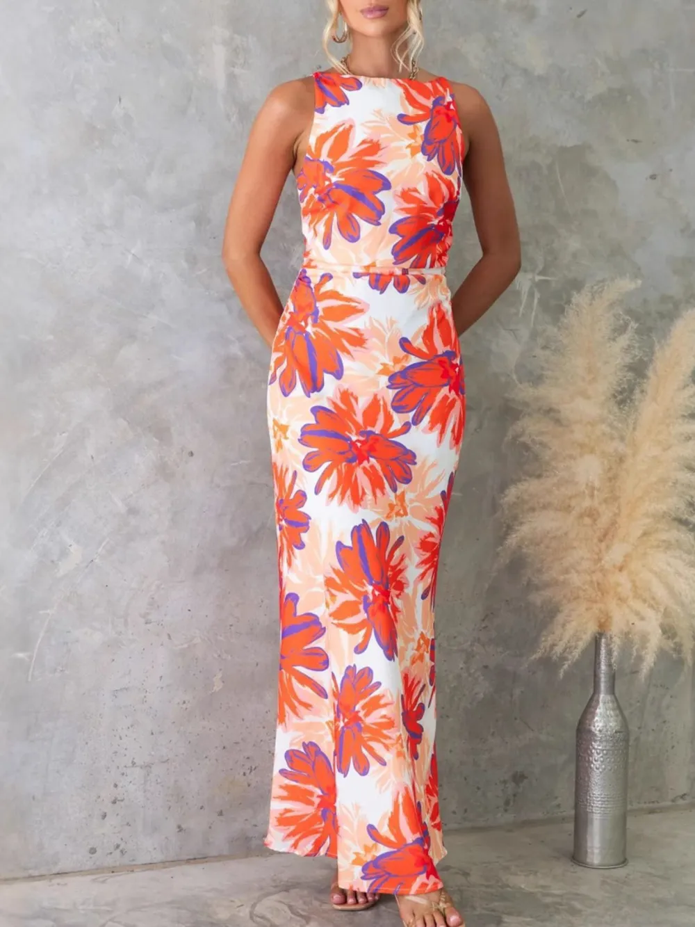 Printed Backless Sleeveless Maxi Dress, image 2