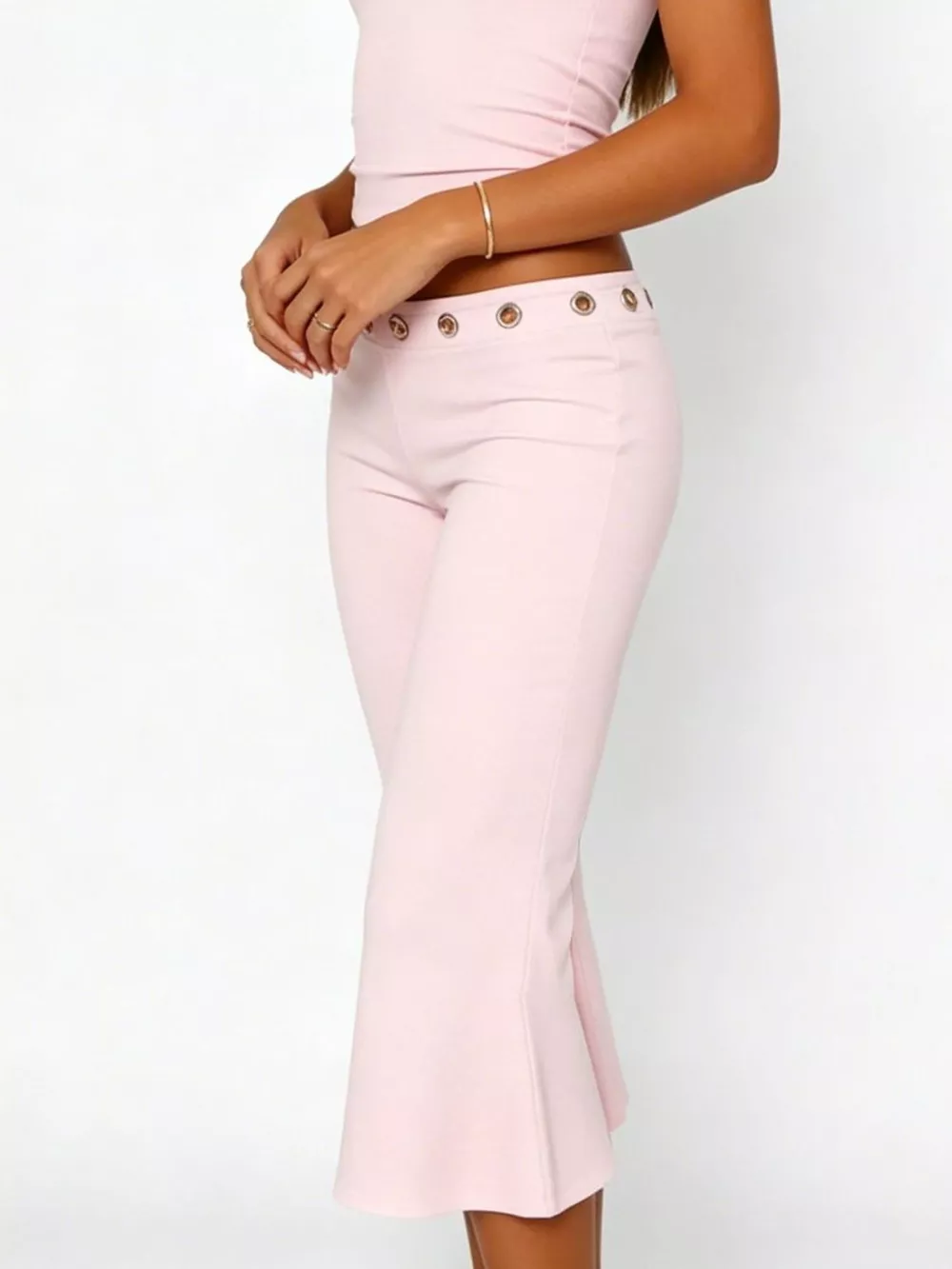 Mid Rise Capris Pants, image 22