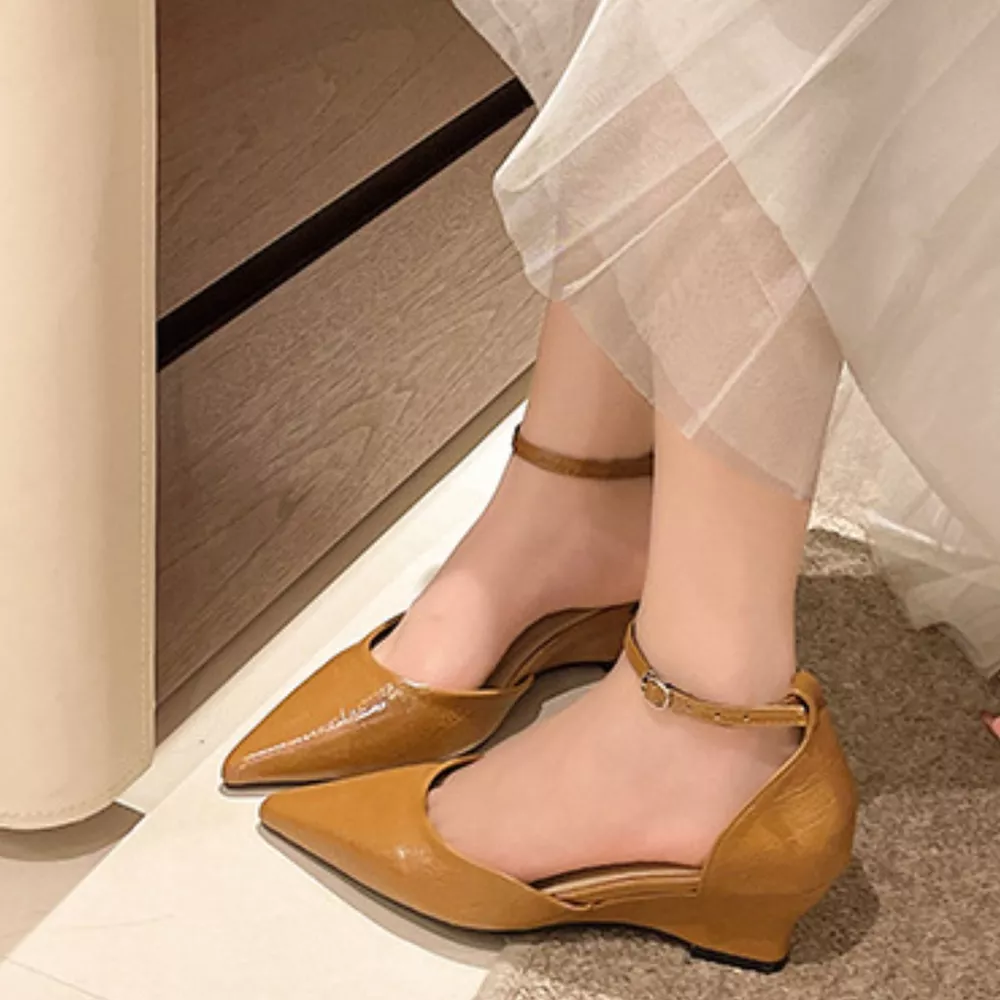 Pointed-Toe Ankle Strap Pumps, image 2