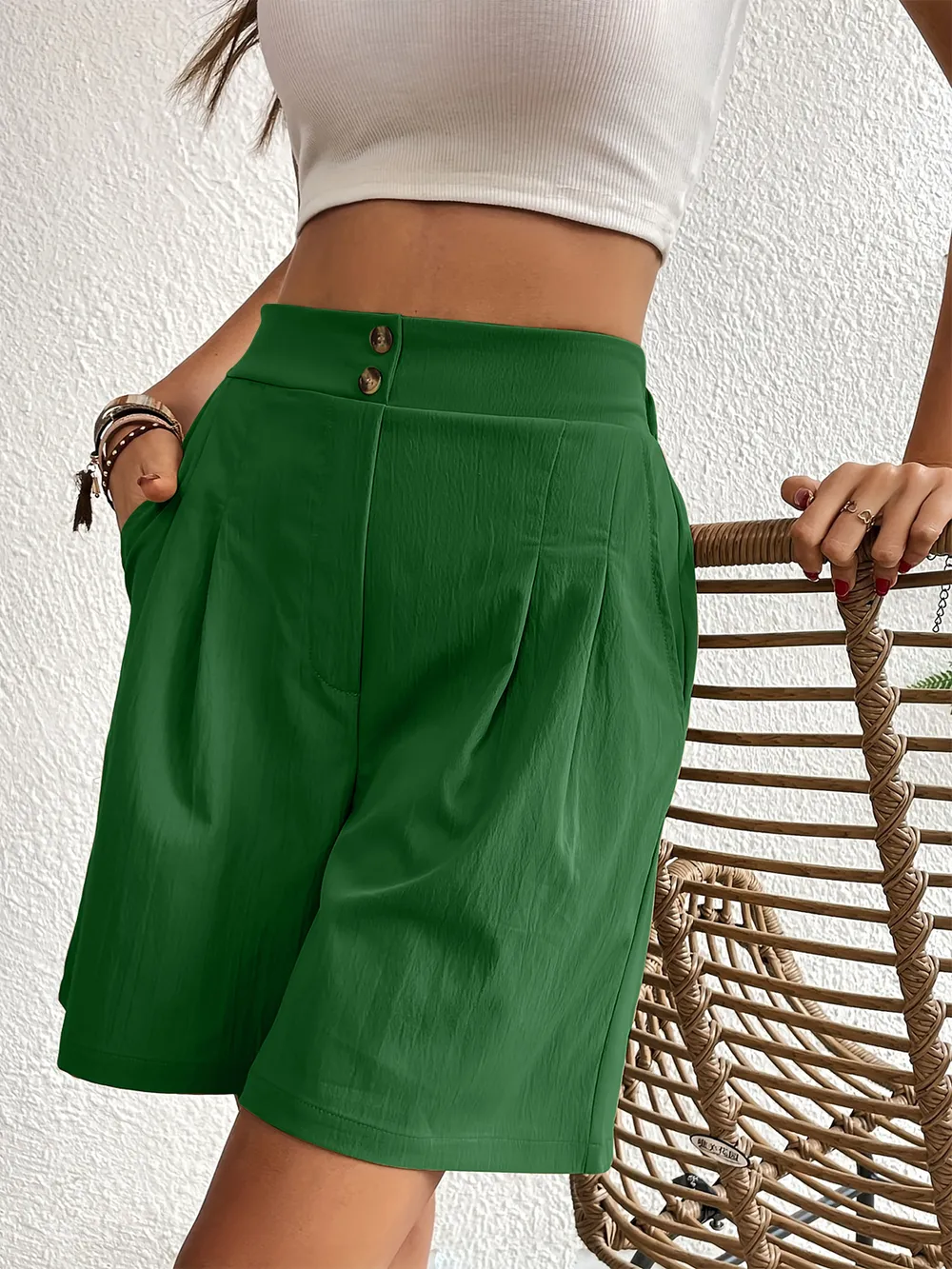 Pocketed Half Elastic Waist Shorts, image 3