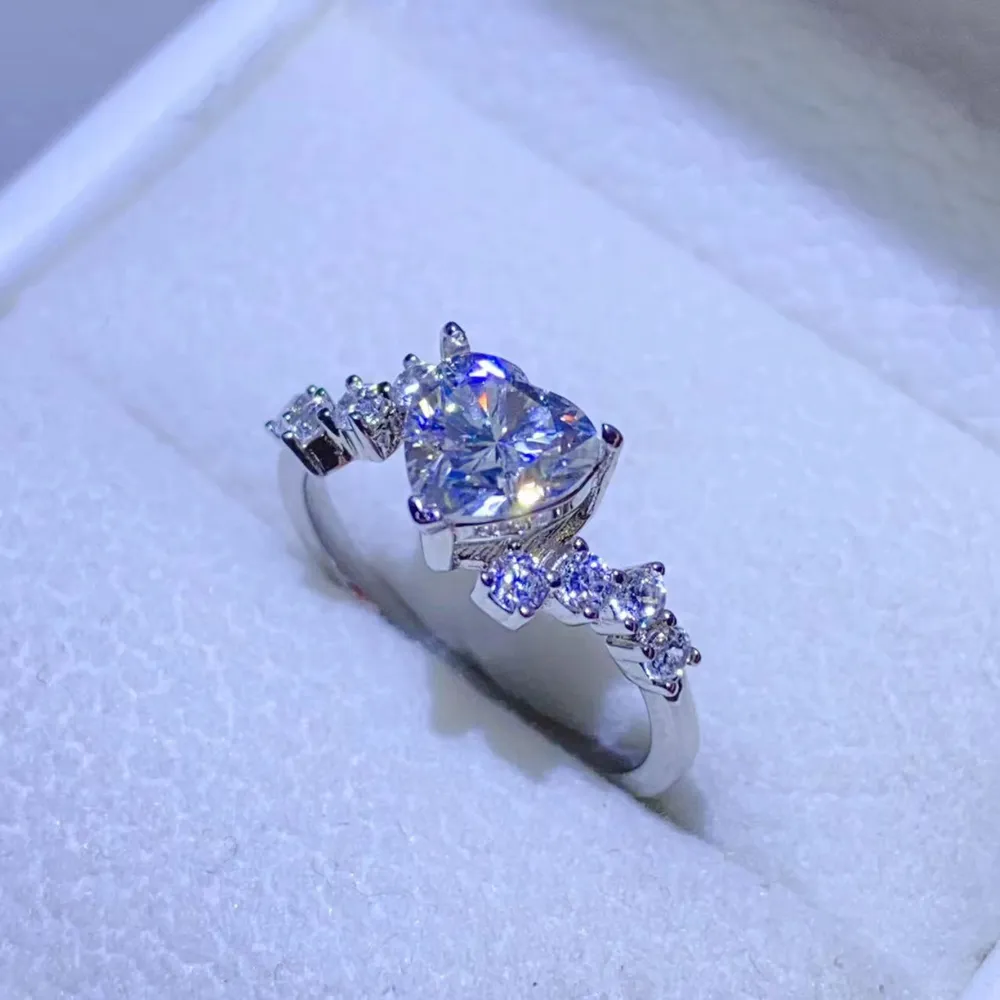 1 Carat Moissanite 925 Sterling Silver Ring, image 4