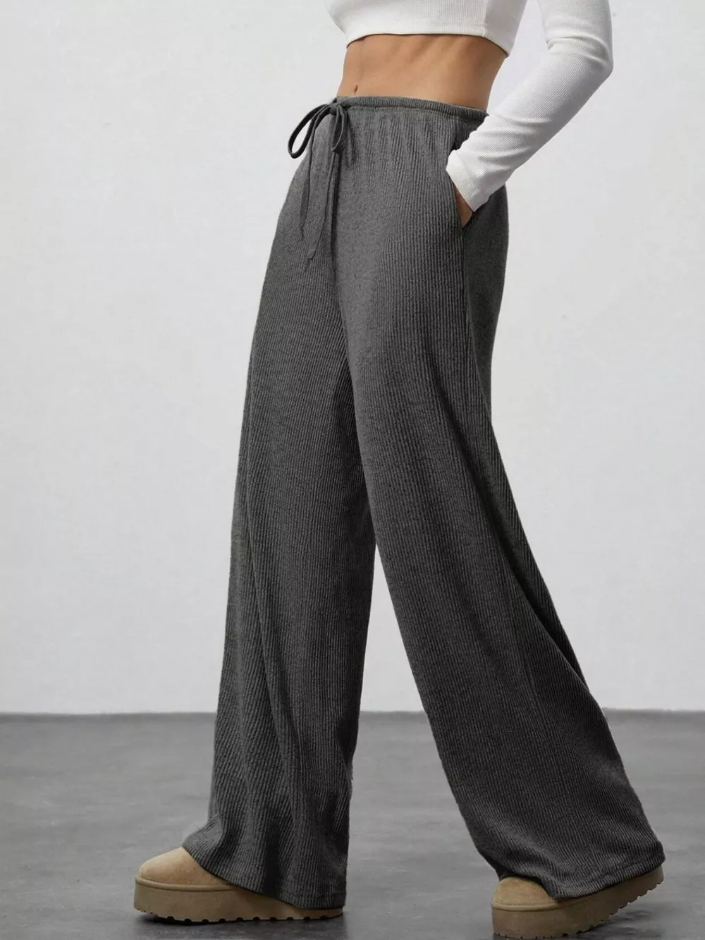 Relaxed Fit Drawstring Pants, image 3
