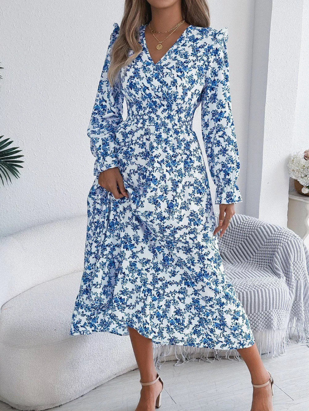 Ruffled Floral V-Neck Flounce Sleeve Dress, image 3