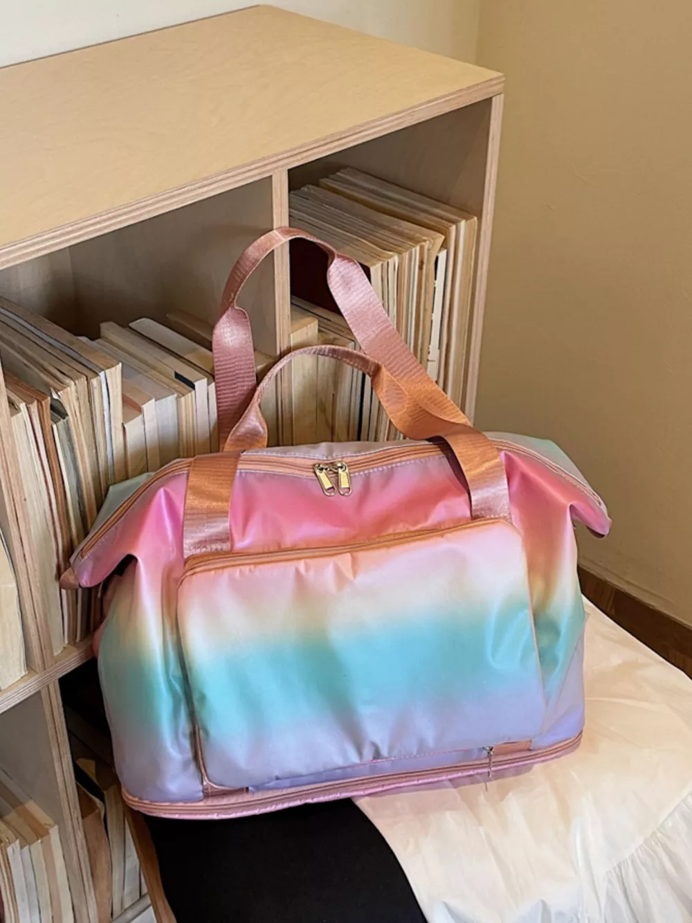 Gradient Duffel Bag, image 4