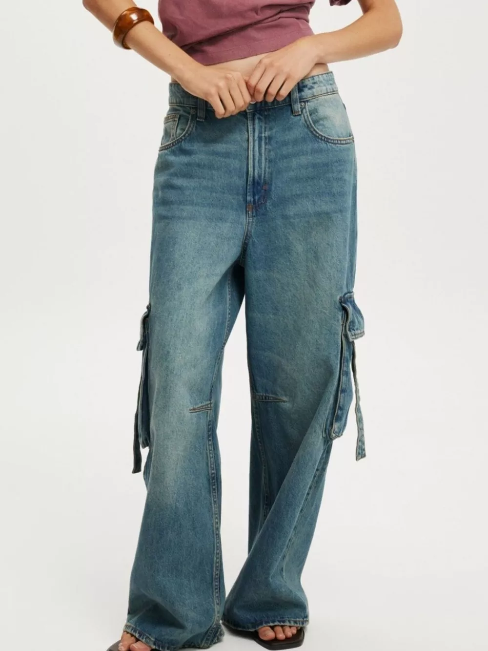 Vintage Wash Wide Leg Cargo Jeans