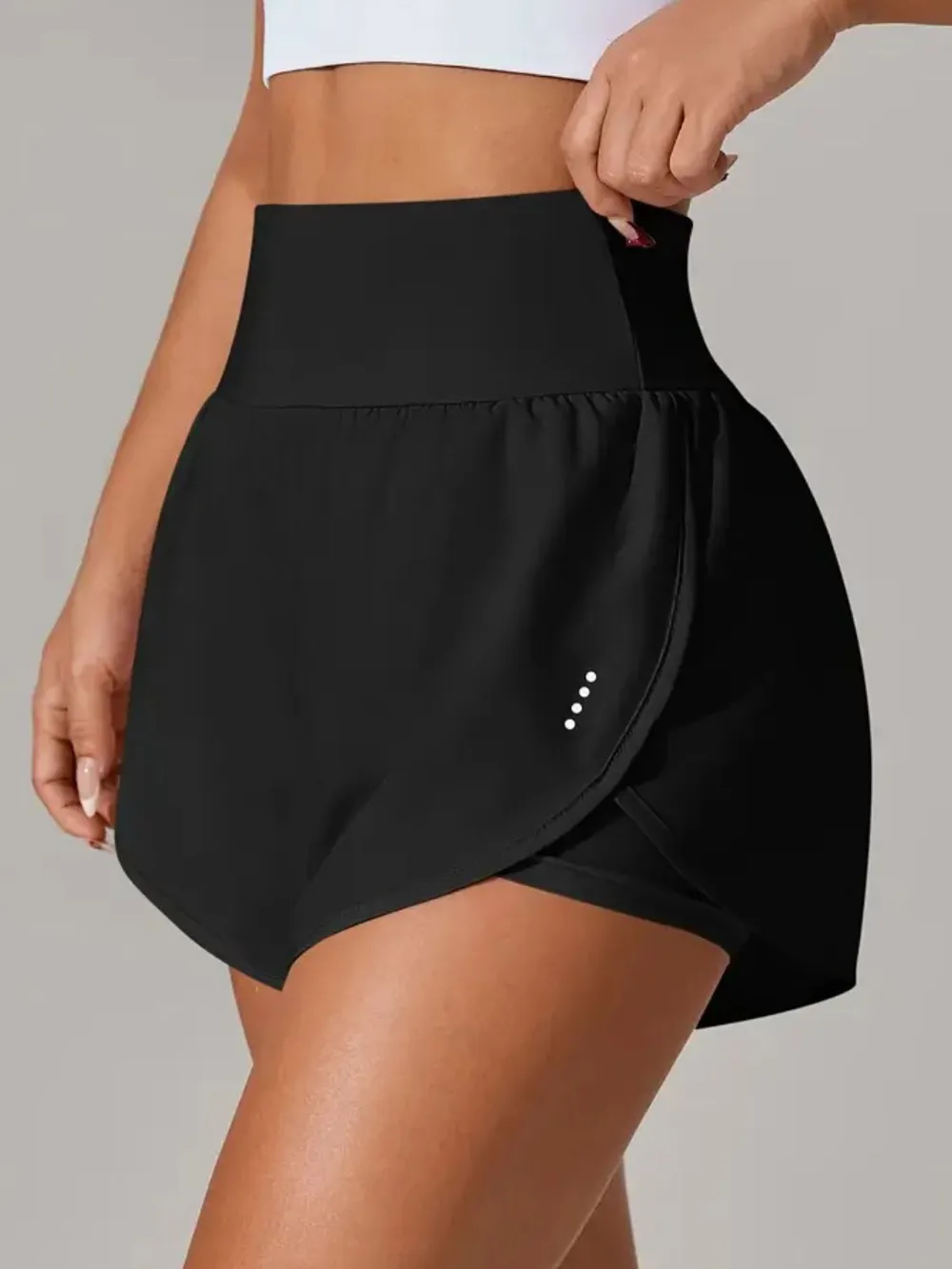 Pocketed High Waist Active Shorts, image 2