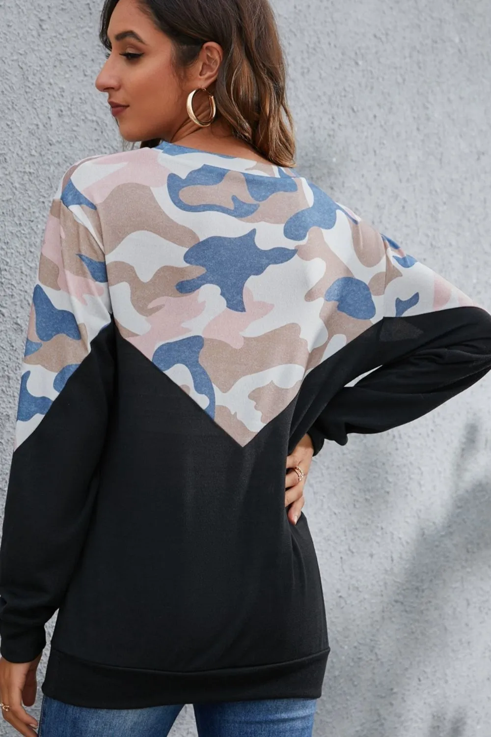 Camouflage Round Neck Long Sleeve Sweatshirt, image 10